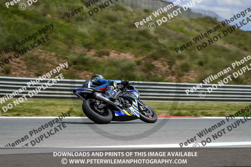 cadwell no limits trackday;cadwell park;cadwell park photographs;cadwell trackday photographs;enduro digital images;event digital images;eventdigitalimages;navarra;no limits trackdays;peter wileman photography;racing digital images;trackday digital images;trackday photos